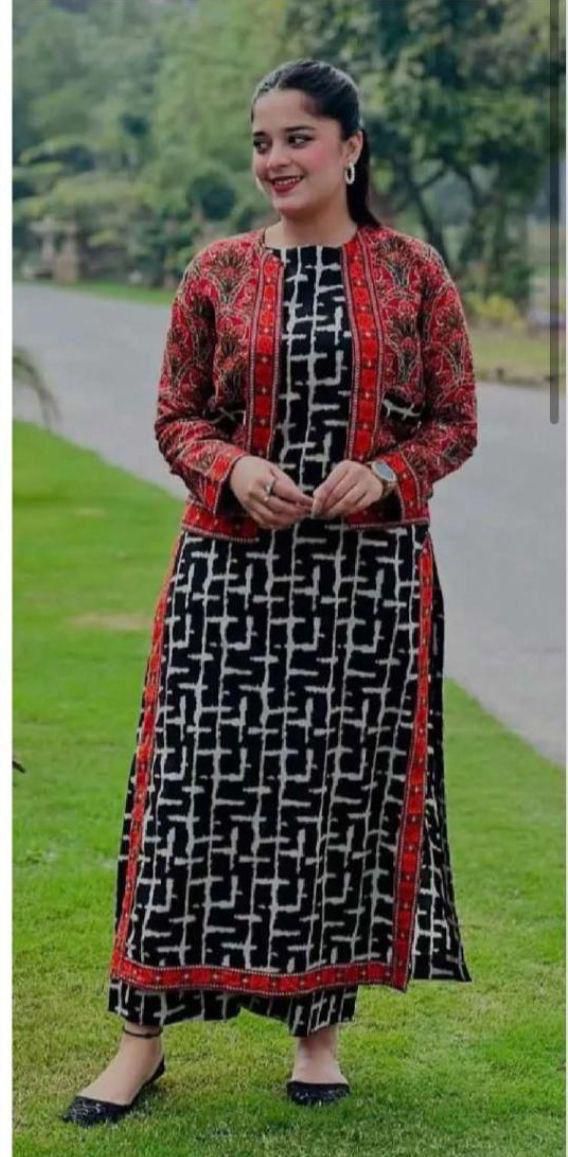 BINSAEED Winter Bloom (Printed Khaddar 3PC)