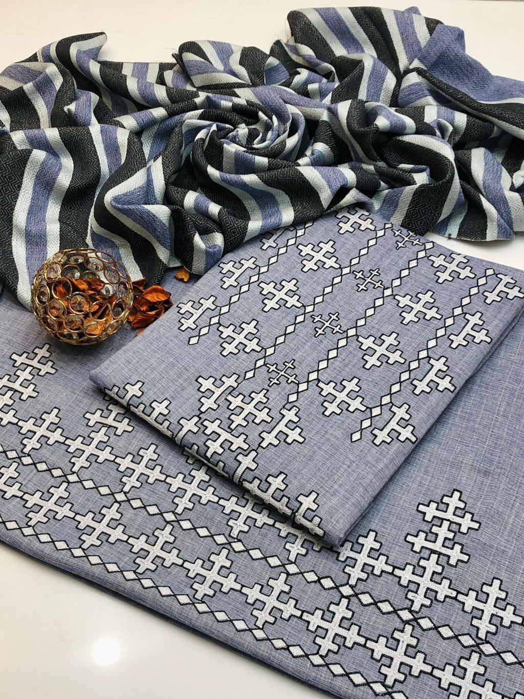 3pc Unstitched Khadi Khaddar Embroidered Suit